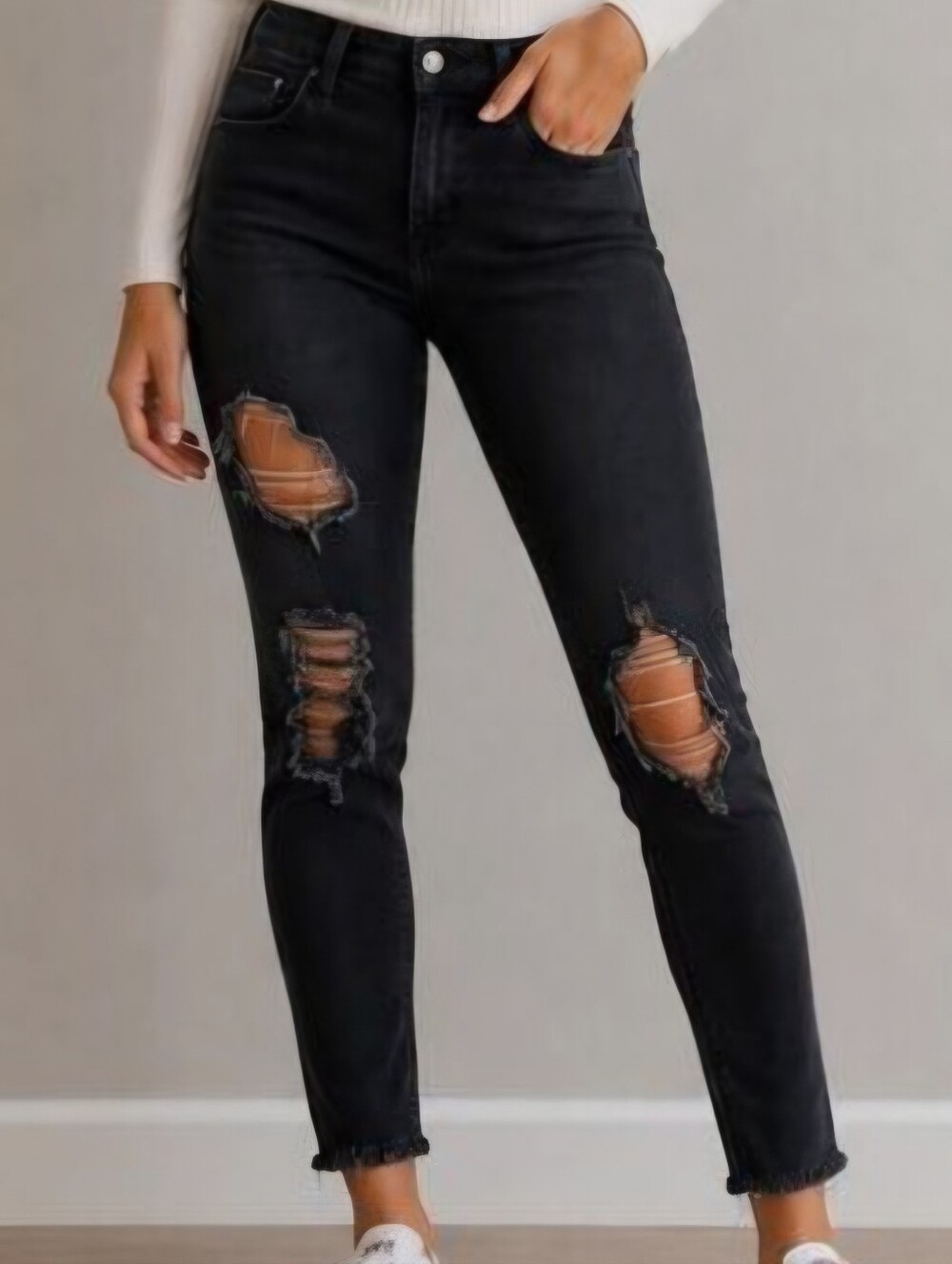 JBD Just Black Denim Jeans Womens Size 30 Black Distressed Straight Jeans NWT